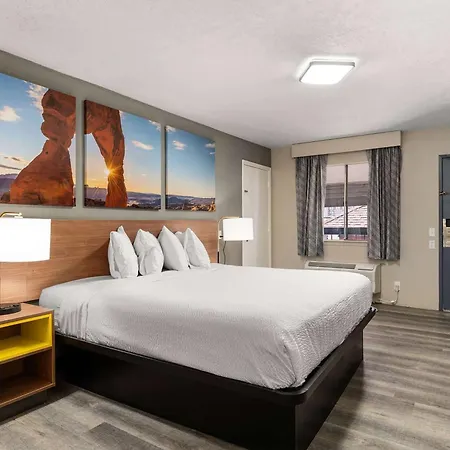 Days Inn By Wyndham Albuquerque Northeast